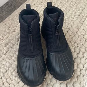 Sperry duck float rain boot